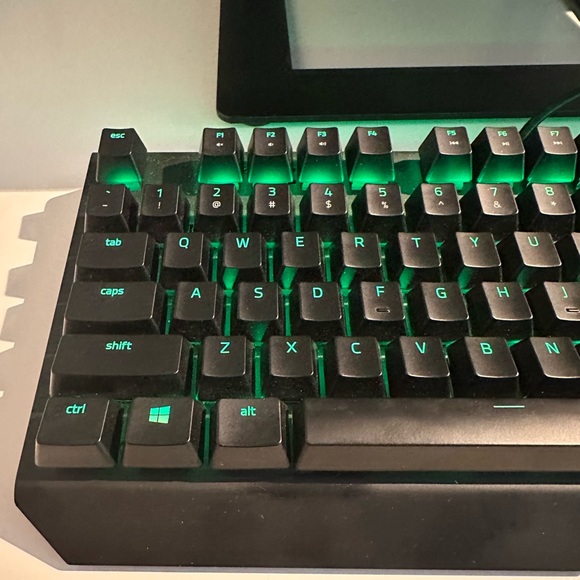 Razer black widow chroma keyboard - Picture 2 of 3